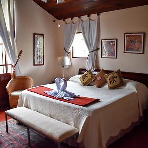 Royal King Room